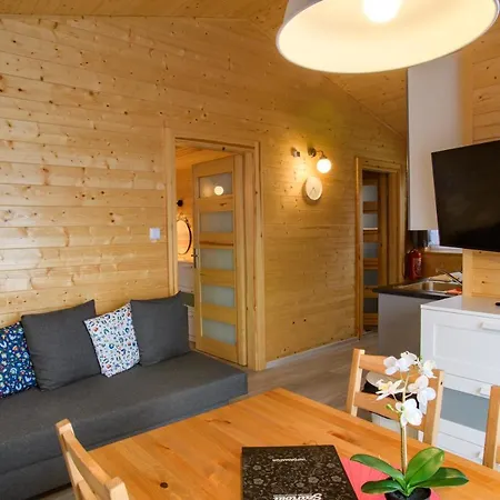 Szarlota - Atrakcje Dla Rodzin Na Kaszubach Kościerzyna